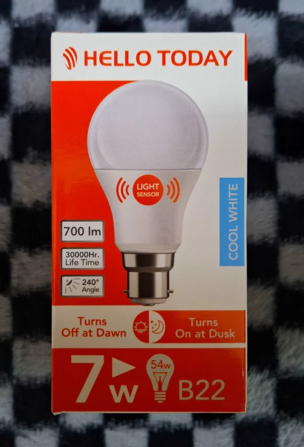 Hello Today 7w B22 With Light Sensor